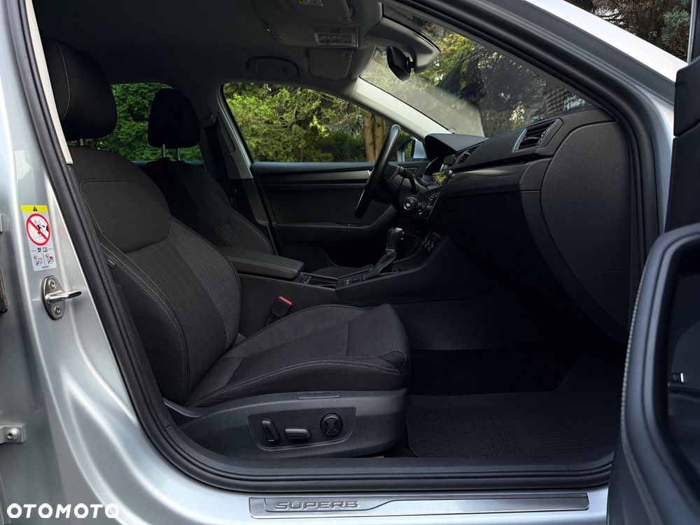 Skoda Superb 2.0 TDI SCR 4x4 Style DSG - 19