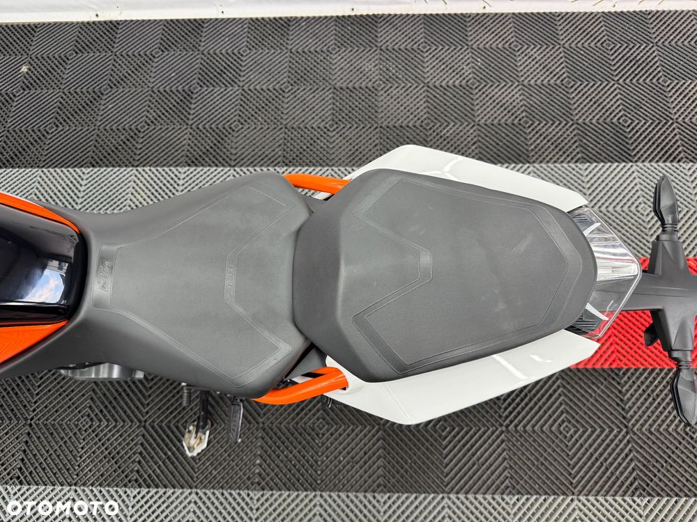 KTM Duke - 24