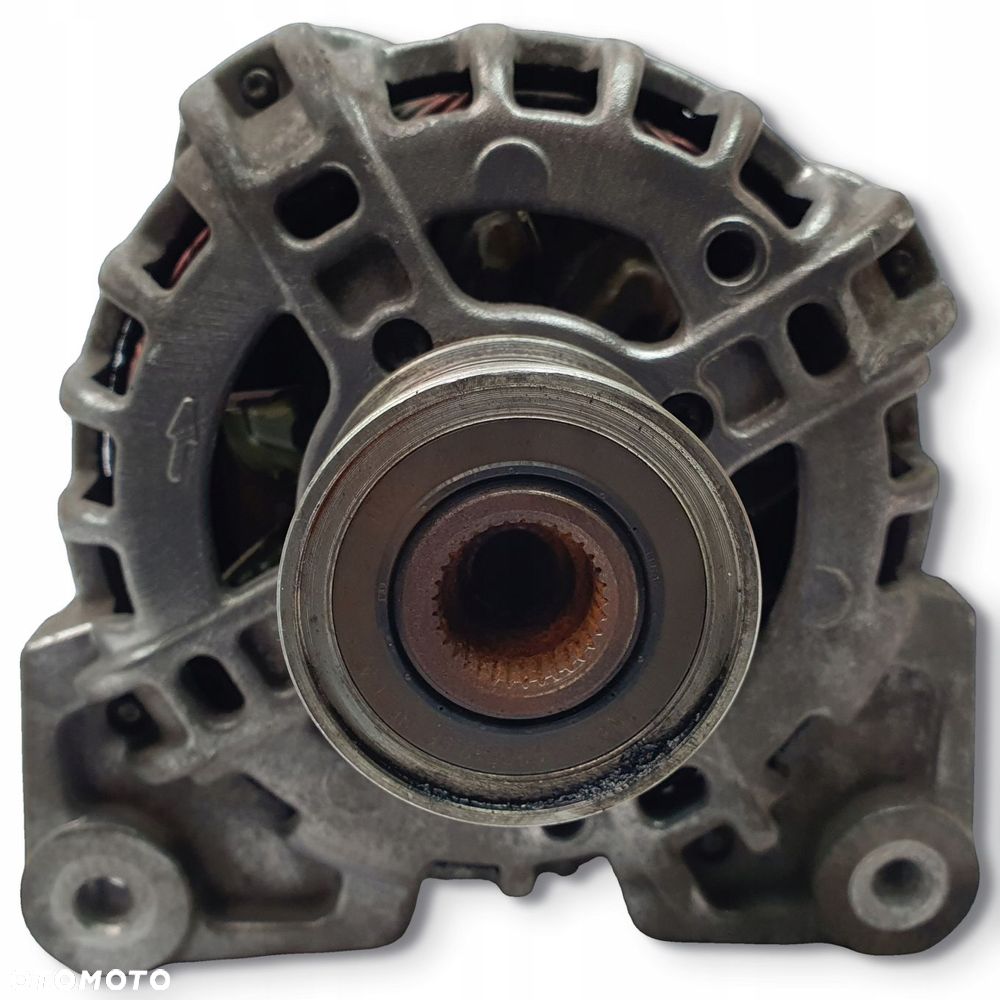 ALTERNATOR Renault Clio IV Captur 0.9 TCE 231005079R 15-21 - 3