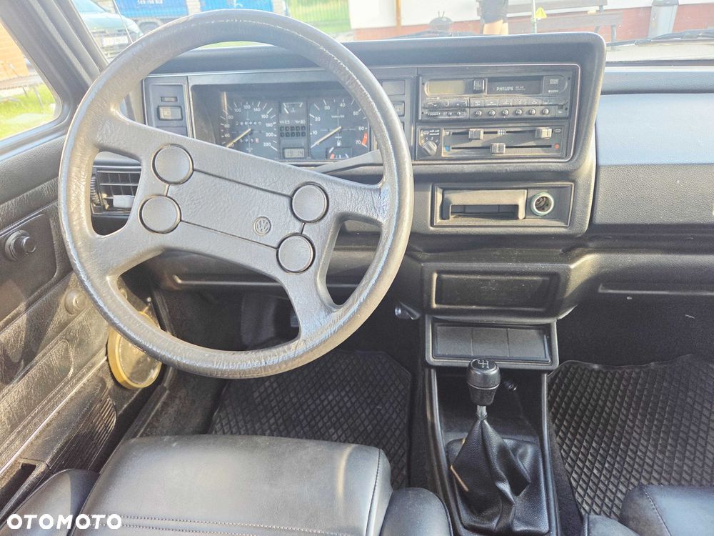 Volkswagen Golf - 5