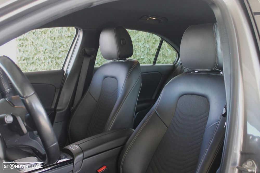 Mercedes-Benz A 180 Limousine d Style Aut. - 9