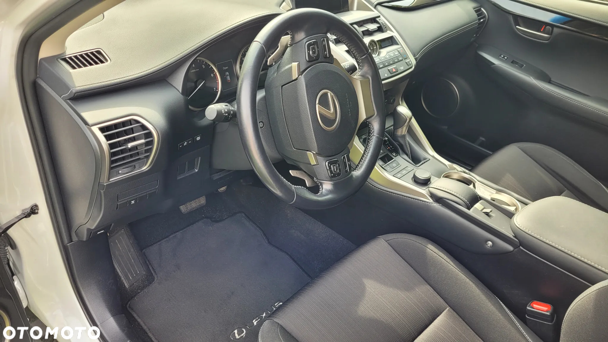 Lexus NX 200t Elegance AWD - 6