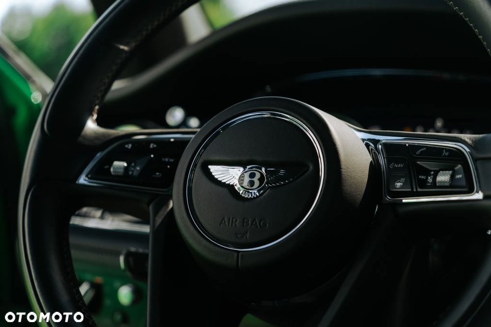Bentley Bentayga V8 - 18