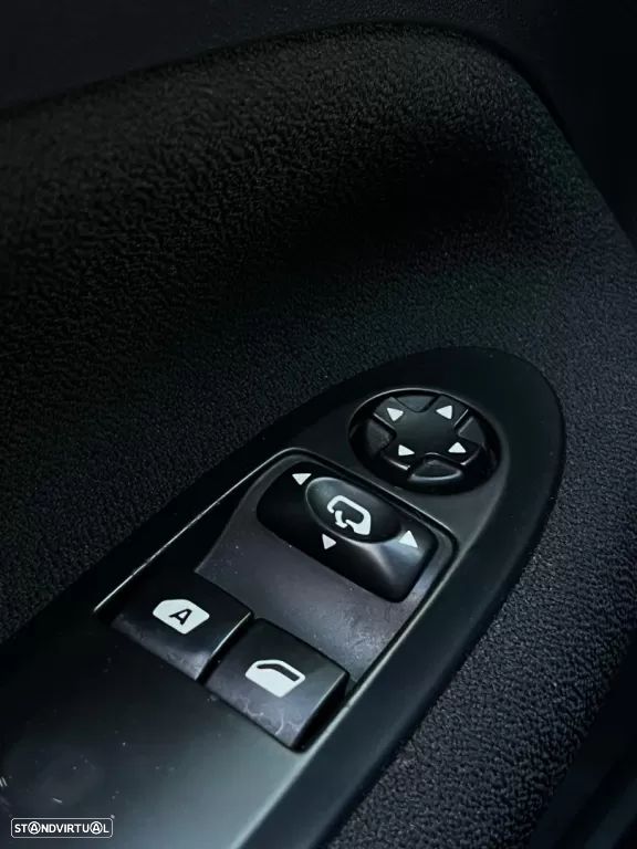 DS DS3 1.6 BlueHDi Be Chic - 19