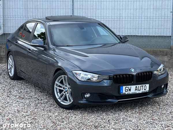 BMW Seria 3 320i Modern Line