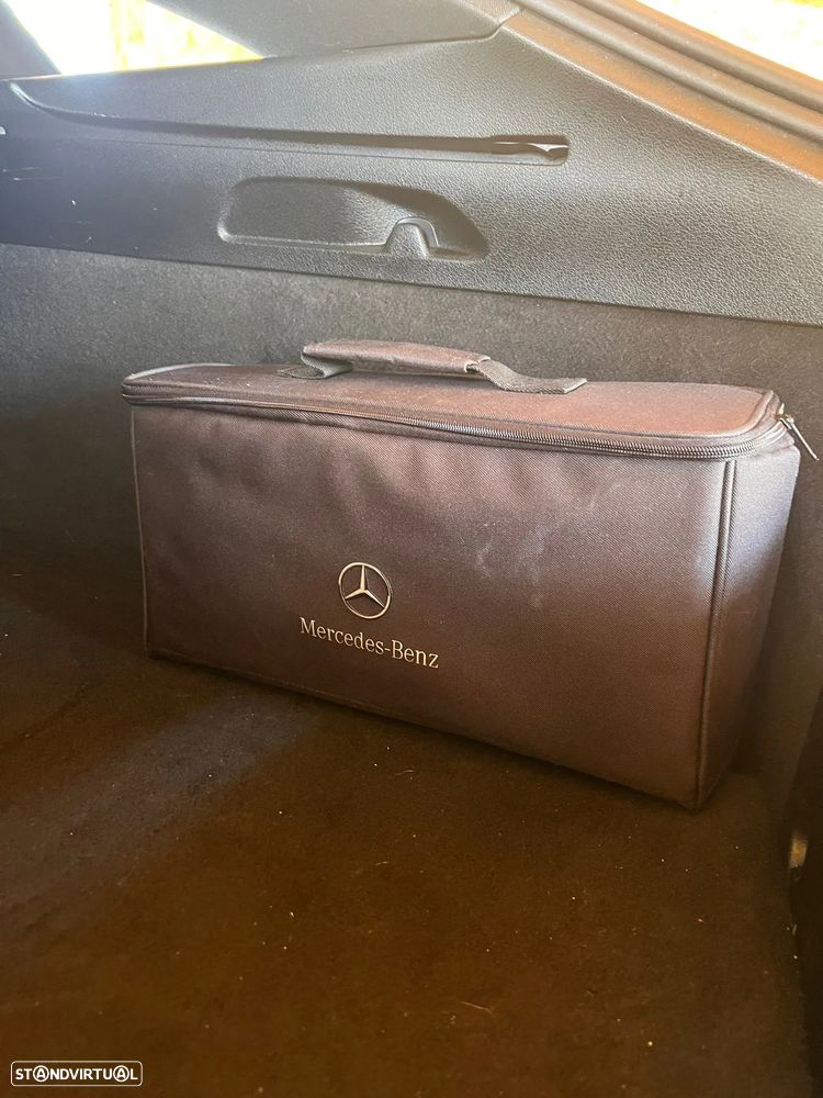 Mercedes-Benz CLA 250 e Shooting Brake 8G-DCT AMG Line - 26