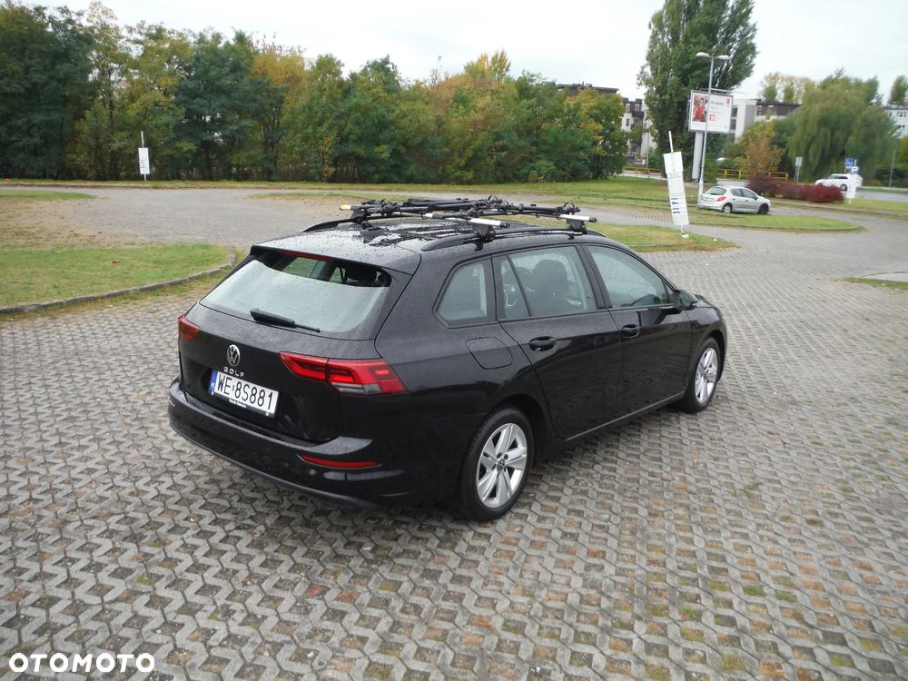 Volkswagen Golf - 24