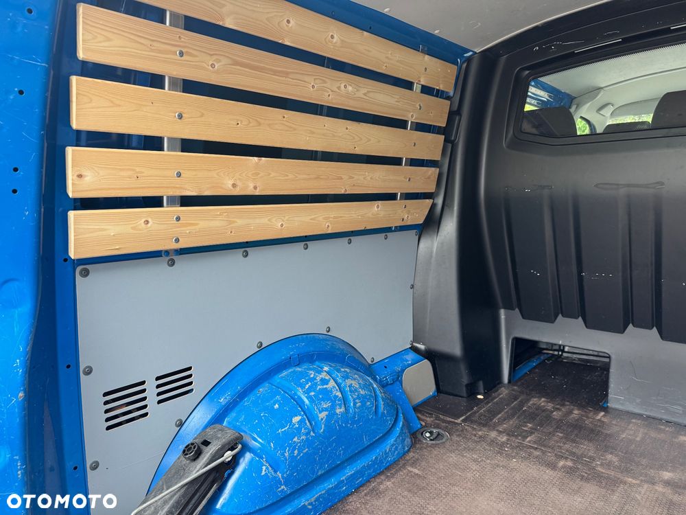 Volkswagen T6 - 17