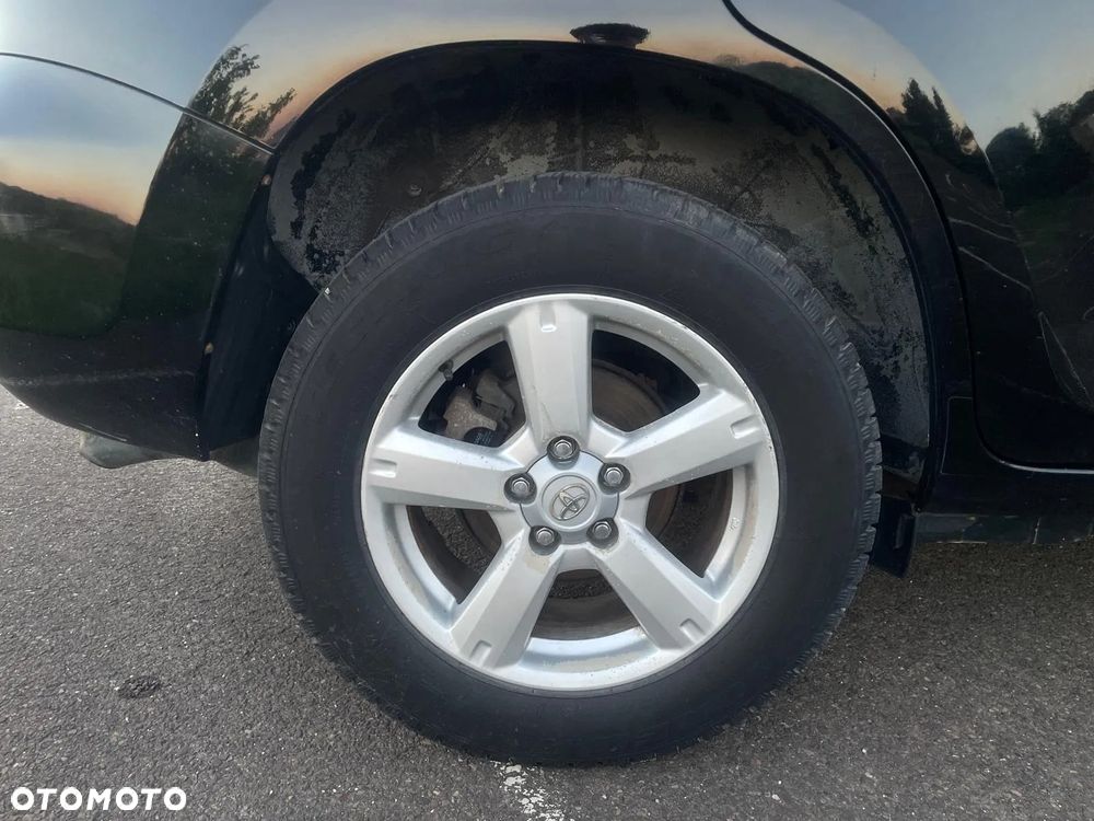 Toyota RAV4 - 31