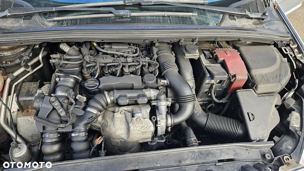 Peugeot 308 HDi FAP 110 Premium - 6