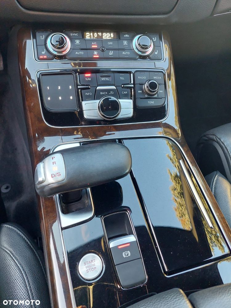 Audi A8 - 21