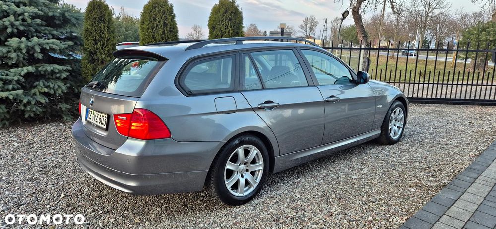 BMW Seria 3 320i Edition Lifestyle - 10
