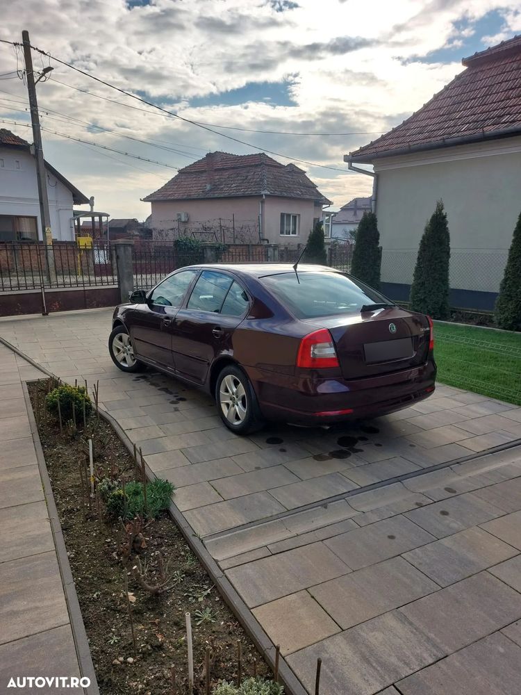 Skoda Octavia 1.4 TSI DSG Style - 4