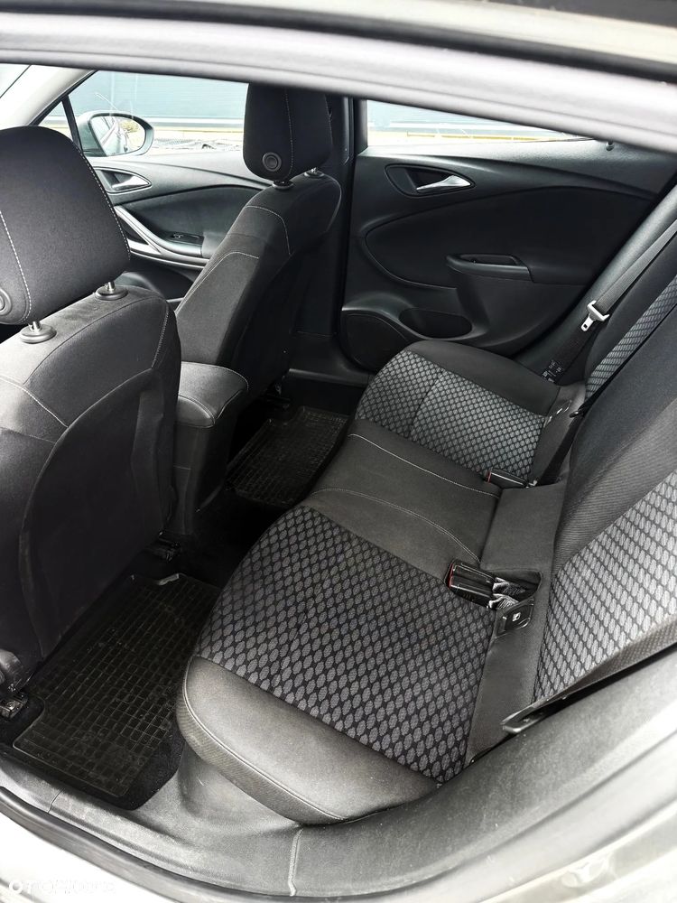 Opel Astra 1.4 T GPF Enjoy - 8
