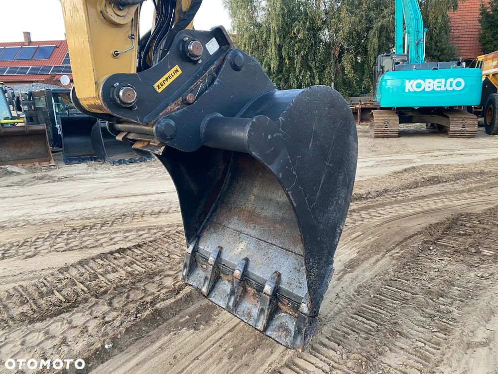 Caterpillar CAT 323 /07B, 2019 ROK, 5900 MTH, RAMIĘ 3X ŁAMANE, Z NIEMIEC, - 22