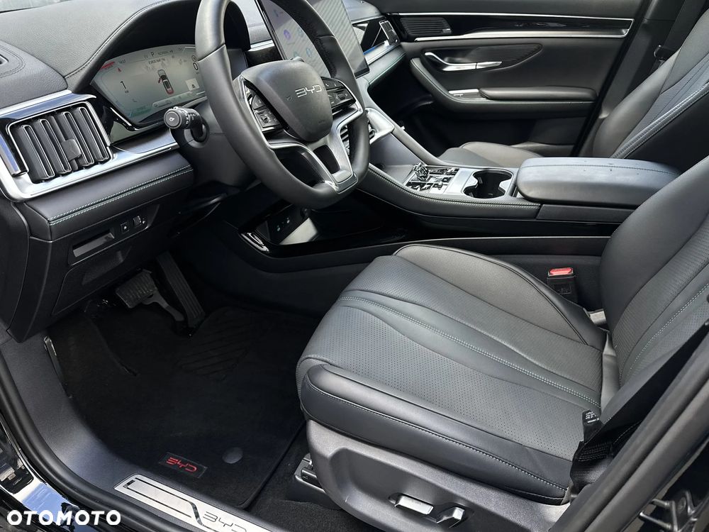 BYD Seal U 1.5T Design AWD - 10