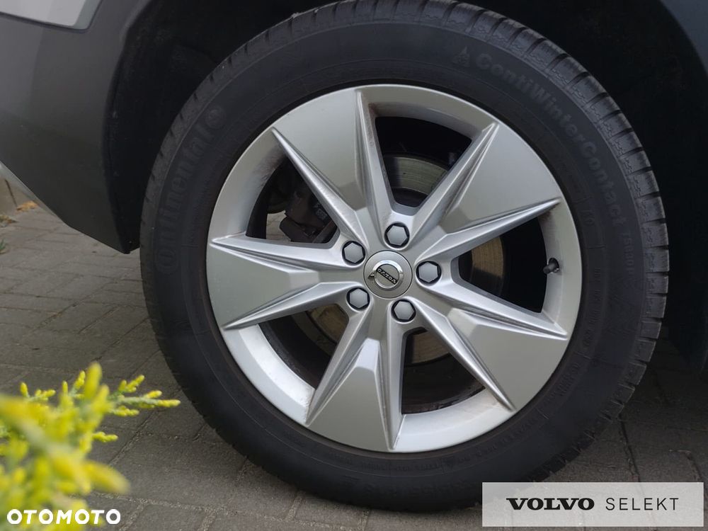 Volvo XC 40 - 33