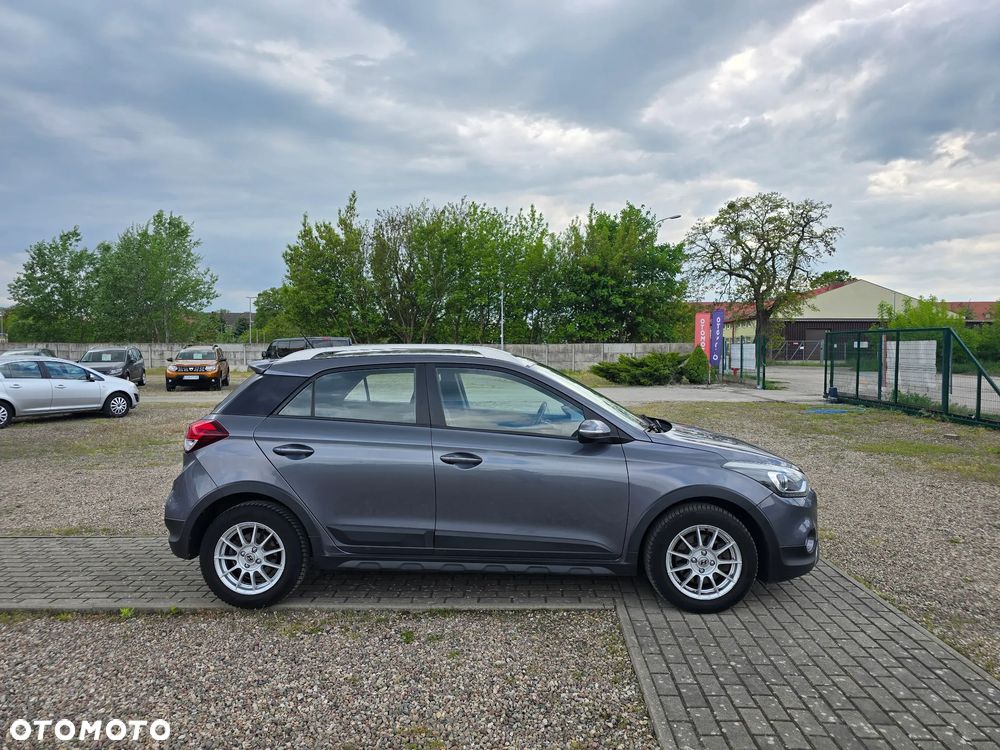Hyundai i20 blue 1.0 T-GDI Active YES Plus - 5