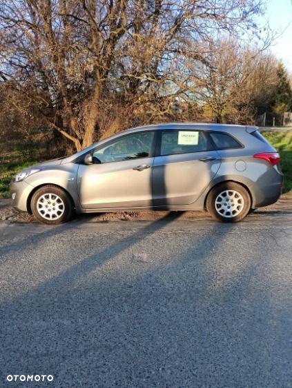 Hyundai i30 1.4 Classic - 5