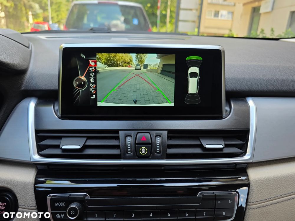 BMW Seria 2 220i Luxury Line - 30