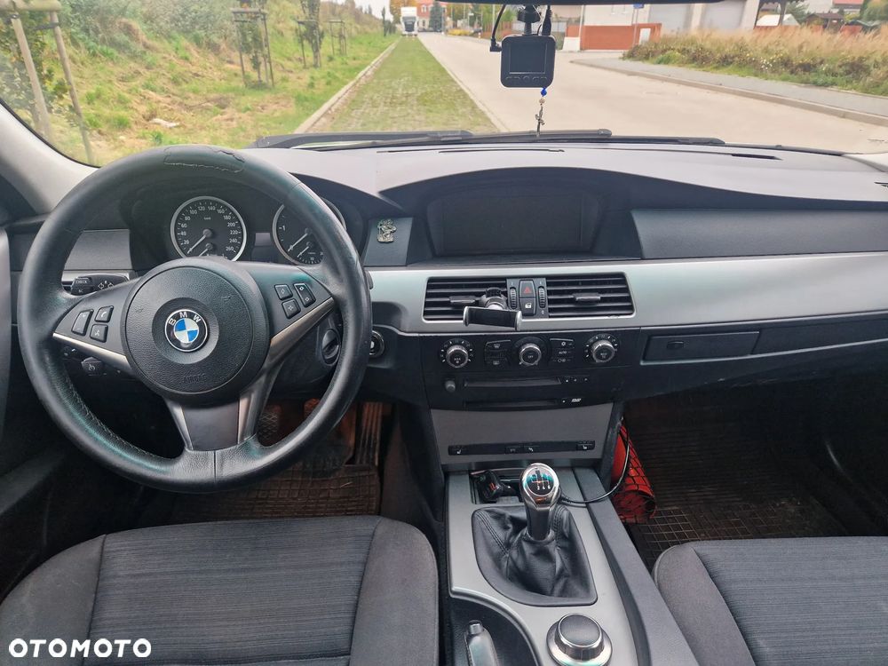 BMW Seria 5 - 13