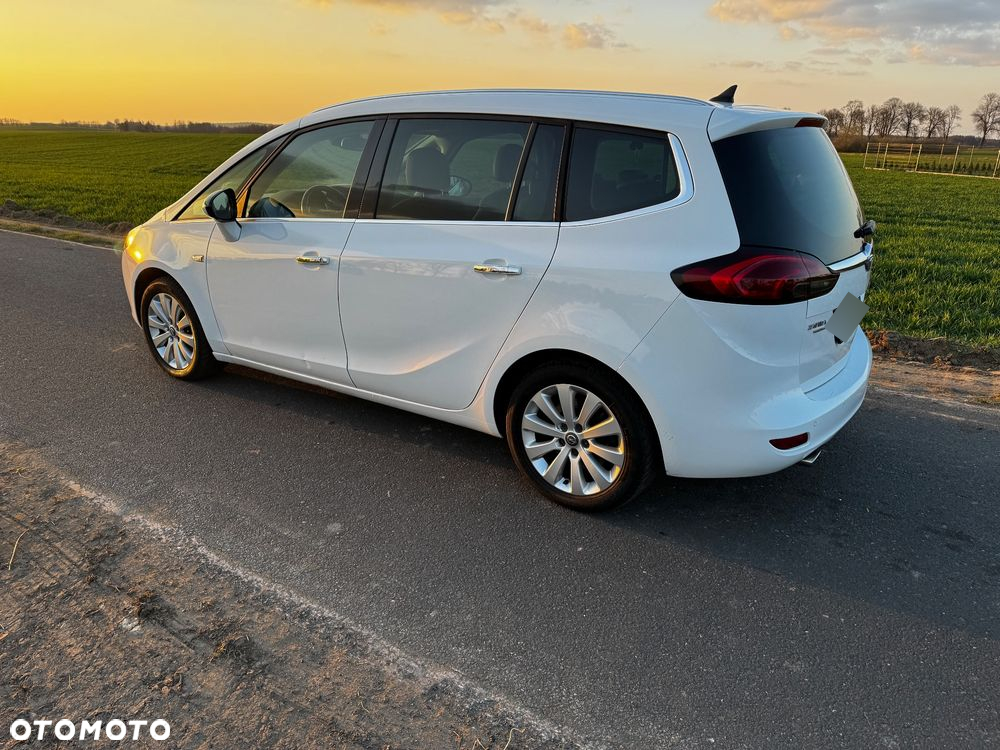 Opel Zafira Tourer 2.0 CDTI Edition - 11