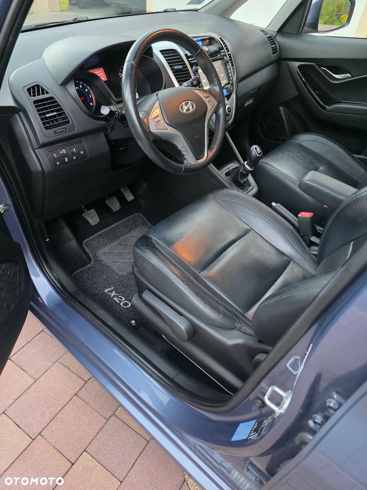 Hyundai ix20 ver-1-6-blue-comfort - 20