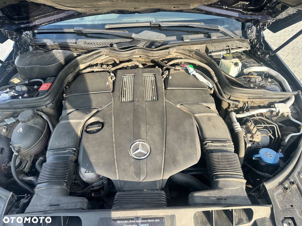 Mercedes-Benz Klasa E 400 - 10