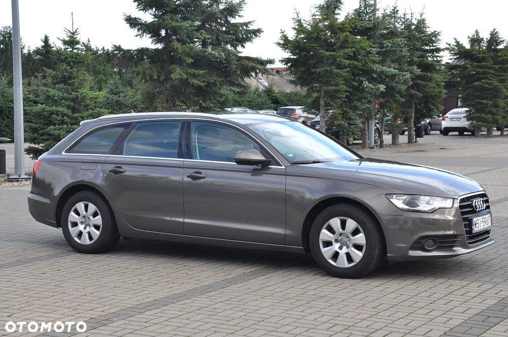 Audi A6 Avant - 10