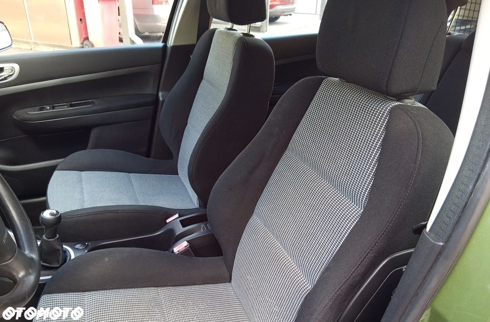 Peugeot 307 1.4 Trendy - 6