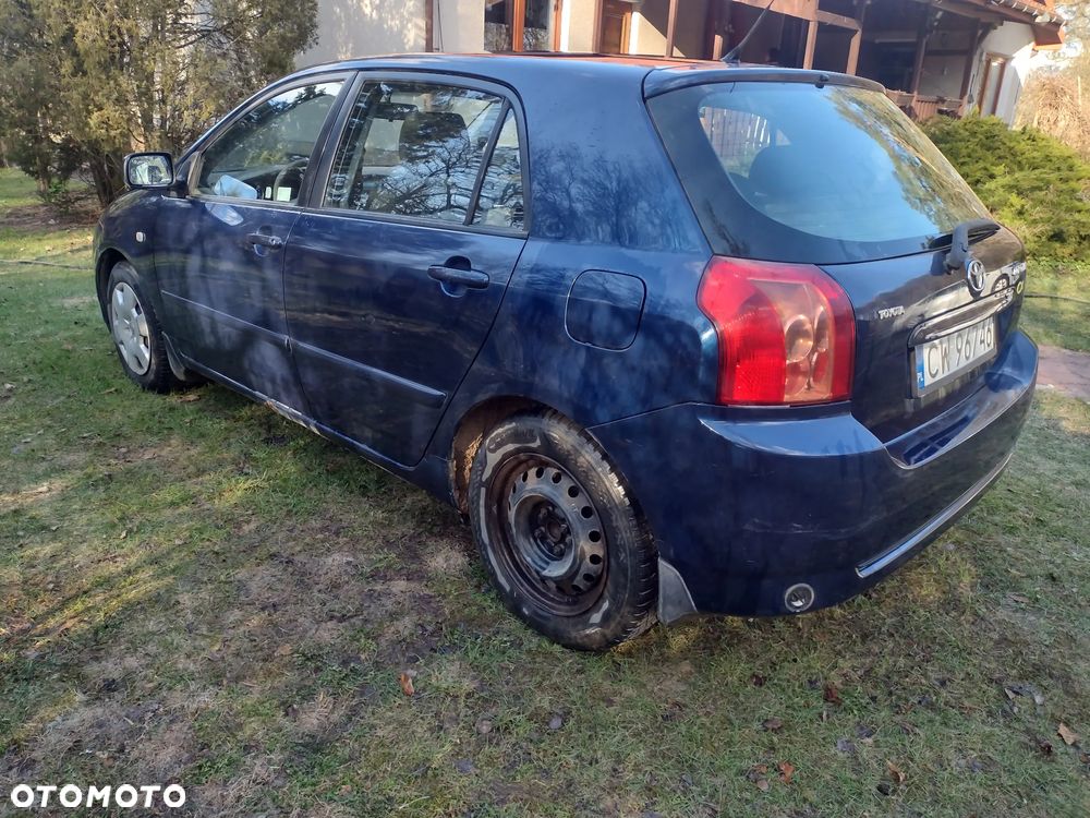 Toyota Corolla 1.4 VVT-i Dynamic - 7