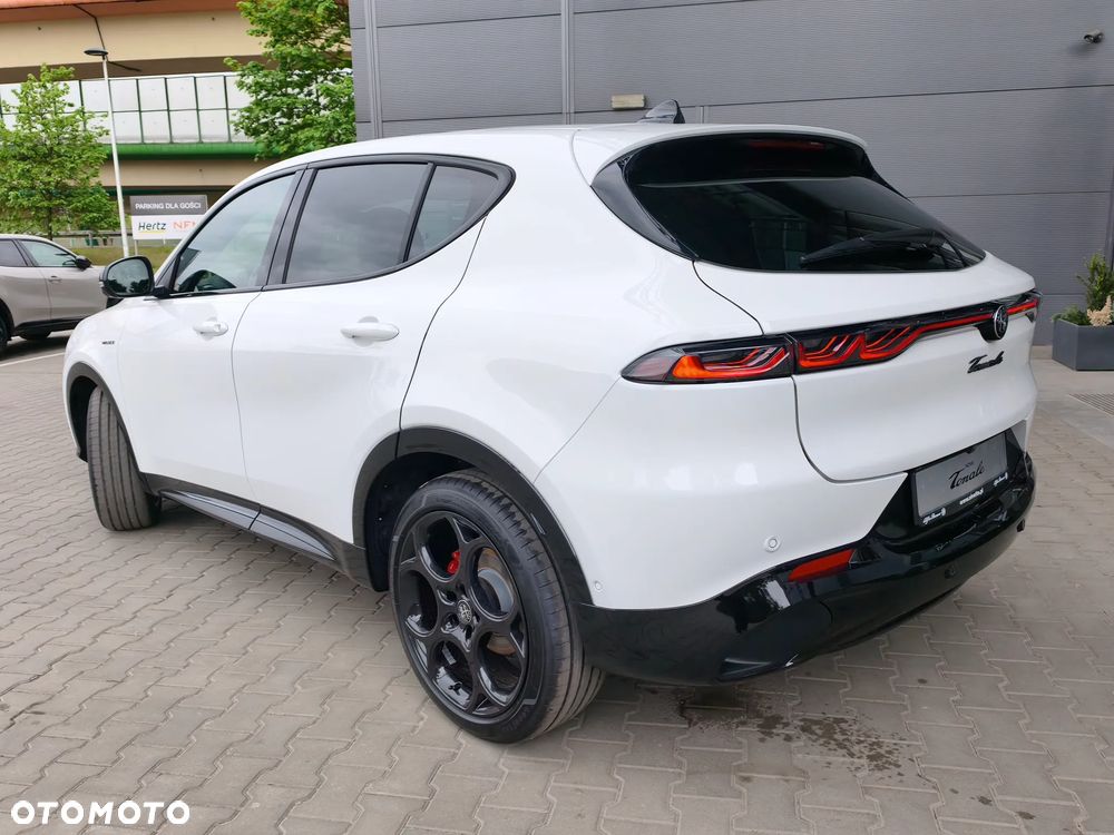 Alfa Romeo Tonale 1.5 T4 GSE mHEV Veloce DCT - 13