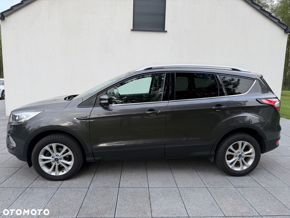 Ford Kuga - 8