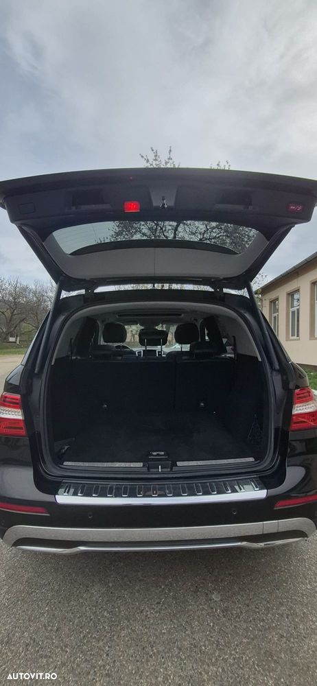 Mercedes-Benz ML - 14