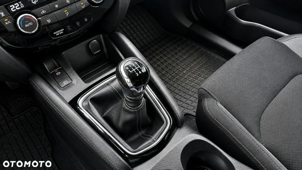 Nissan Qashqai - 22