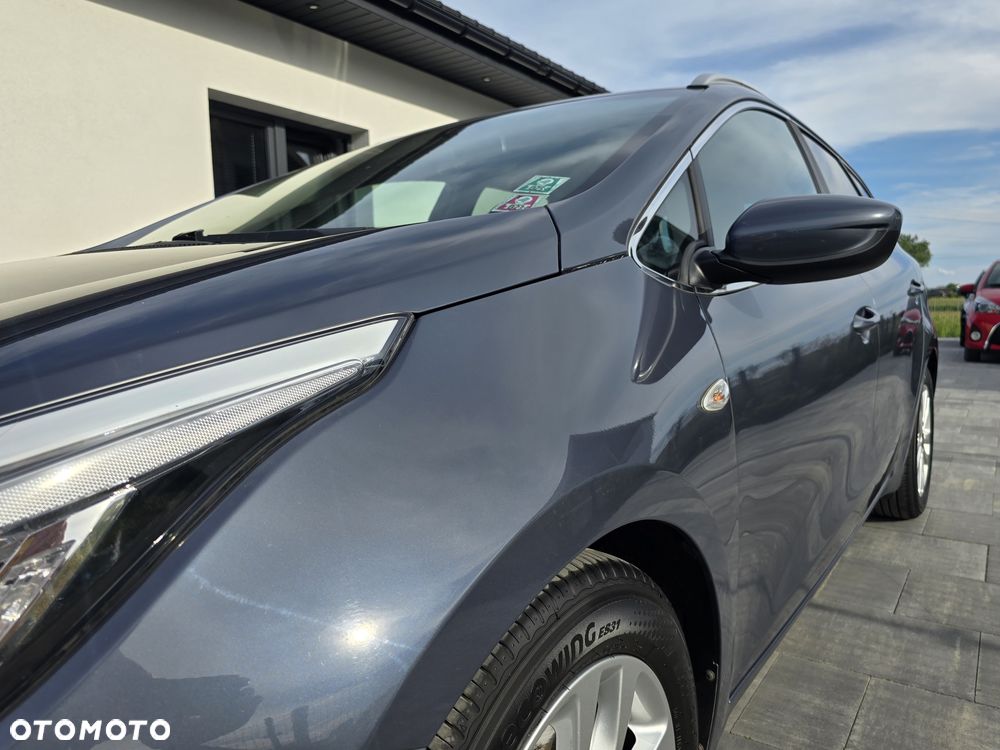 Kia Ceed 1.6 GDI Dream Team Edition - 11