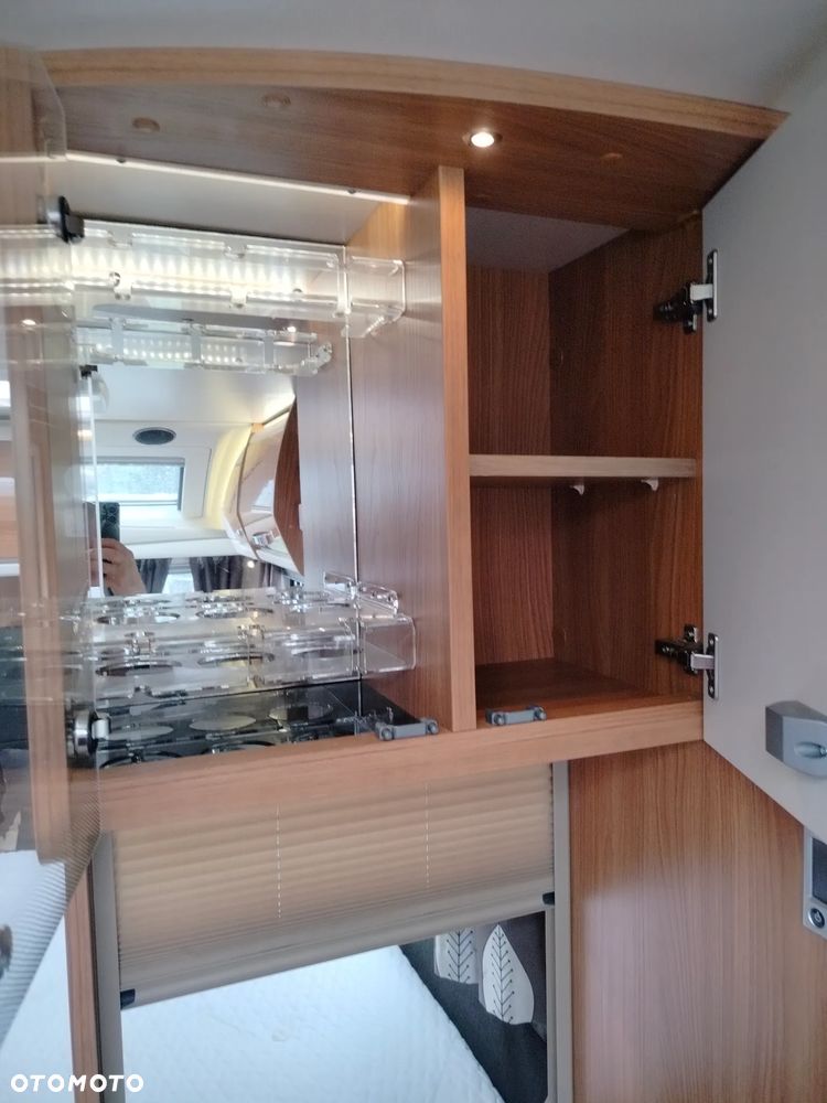 SWIFT ELEGANCE 570 - 33