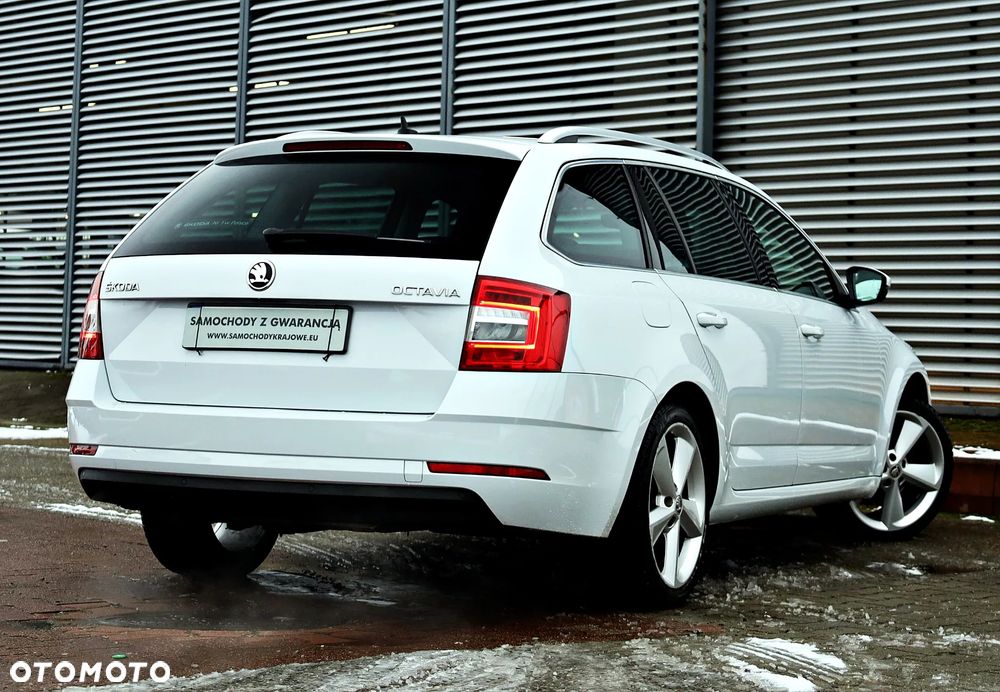 Skoda Octavia 2.0 TDI Style DSG - 10