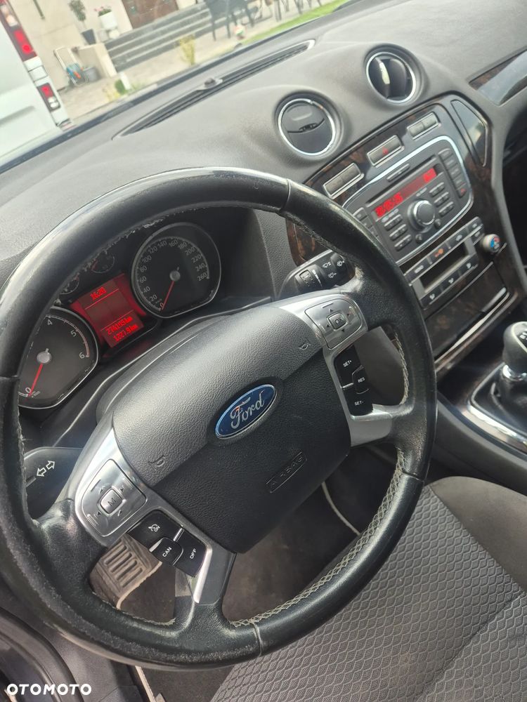 Ford Mondeo 1.8 TDCi Ghia X - 5