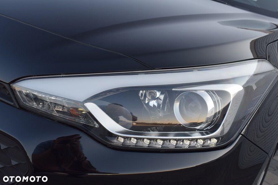 Hyundai i20 blue 1.2 Advantage+ - 20