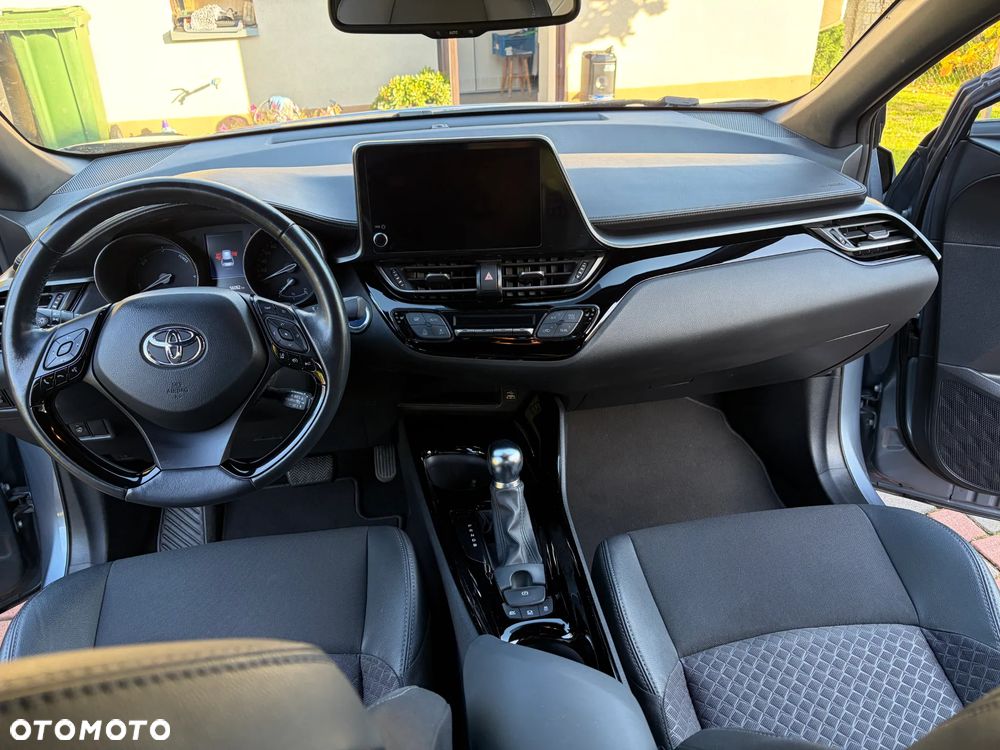 Toyota C-Hr 2022 photo 4
