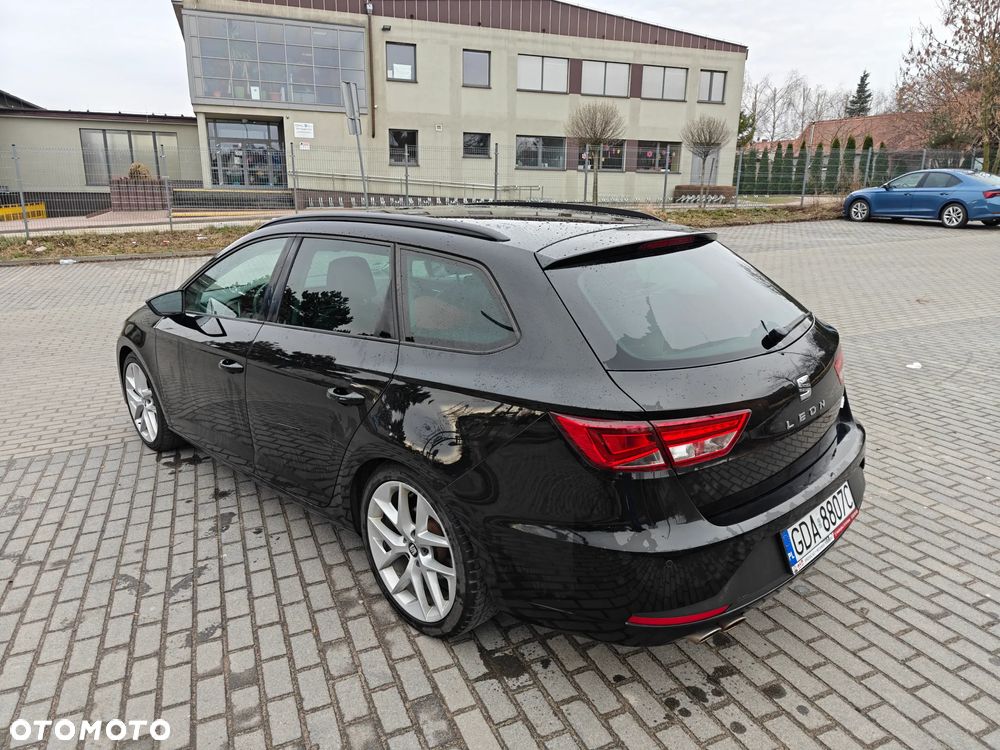 Seat Leon 2.0 TDI DPF Start&Stop FR - 4