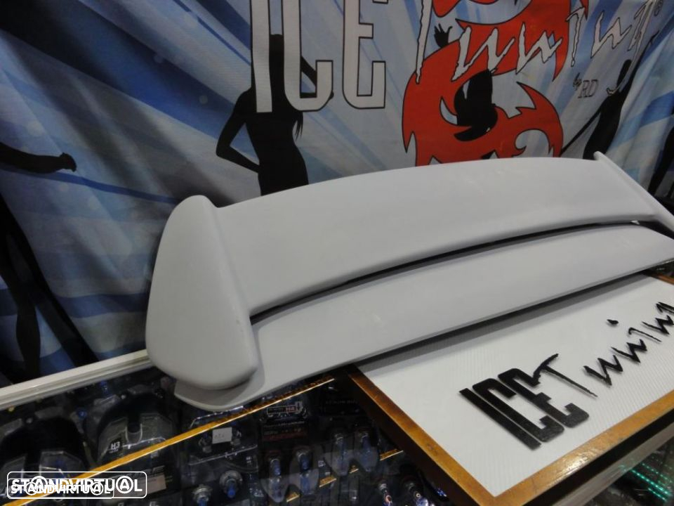Aileron / lip / spoiler traseiro para Honda Civic EK 96-01 3 portas type r look com espaço para a 3ª luz de stop - 6
