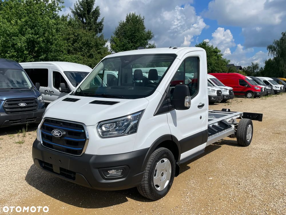 Ford E-Transit Podwozie 184km RWD - 3