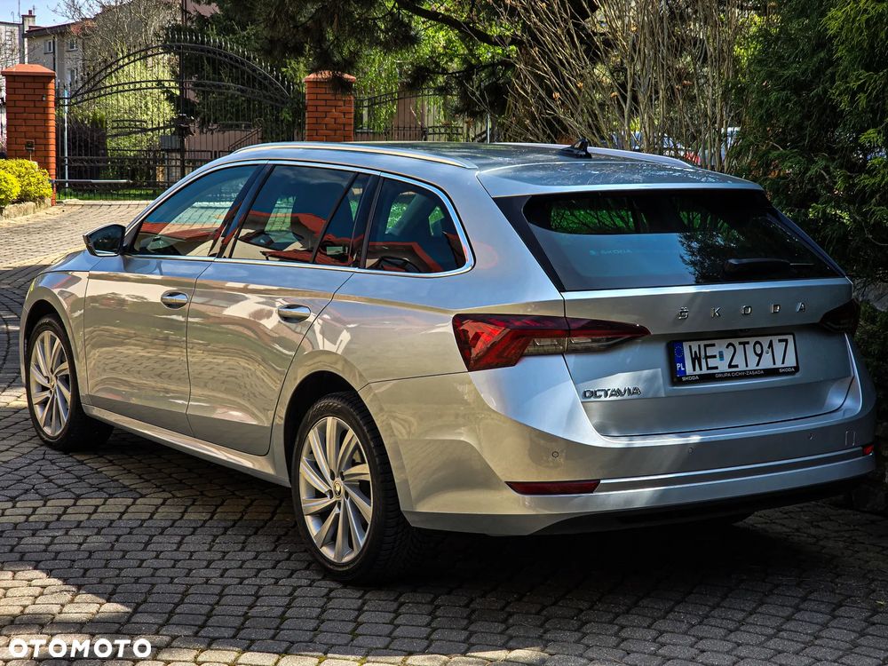 Skoda Octavia 2.0 TDI 4x4 Style DSG - 5