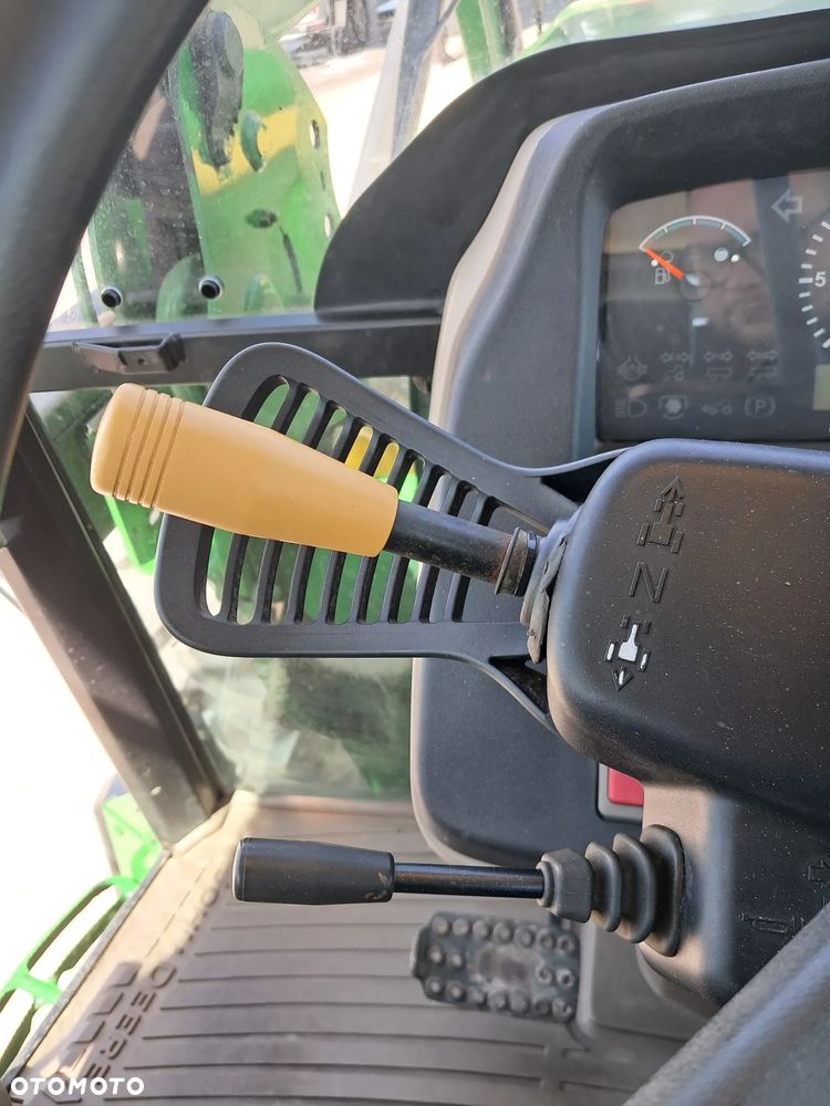 John Deere 5100M - 27