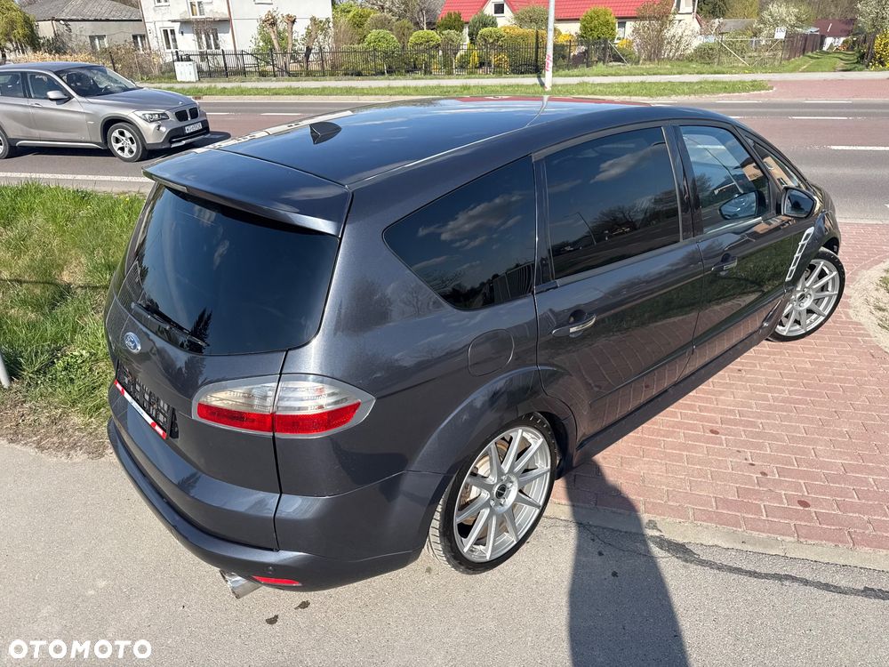 Ford S-Max 2.5 Titanium - 22