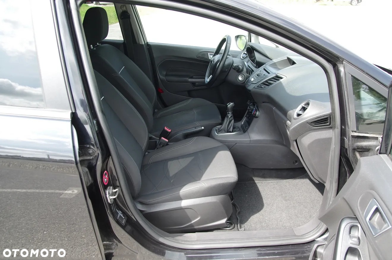 Ford Fiesta 1.0 EcoBoost S&S TREND - 26
