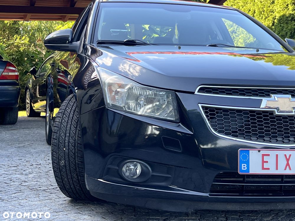 Chevrolet Cruze 2.0 LT - 24