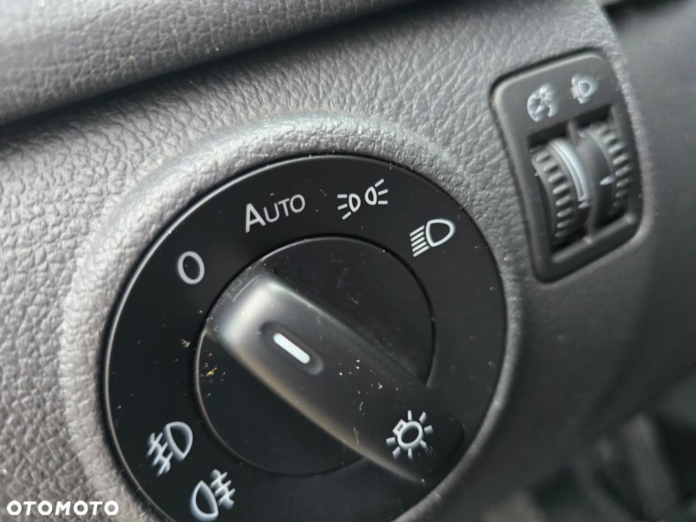 Volkswagen Golf 1.6 United - 20